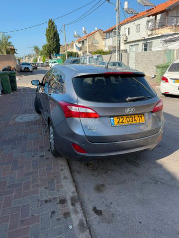 יונדאי i30
