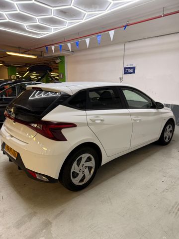 יונדאי i20