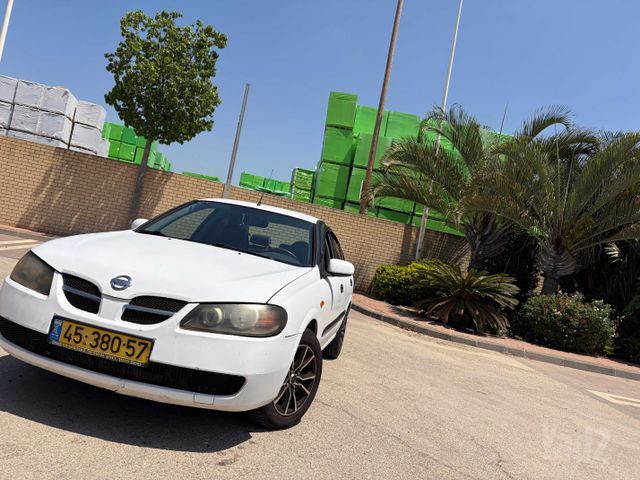 ניסאן אלמרה