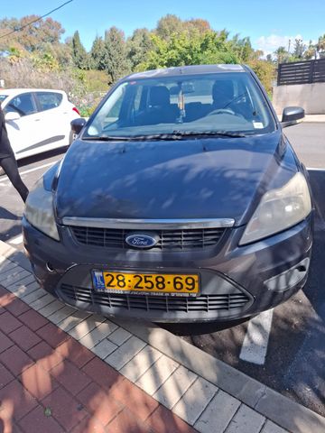 פוקוס Trend אוט׳ סדאן 4 דל 1.6 (100 כ״ס)