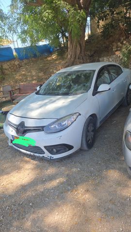 רנו פלואנס