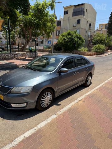 סקודה ראפיד