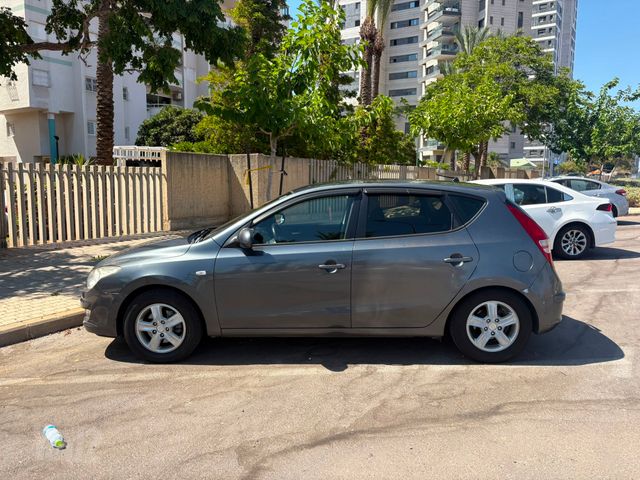 מודעת רכב יונדאי i30