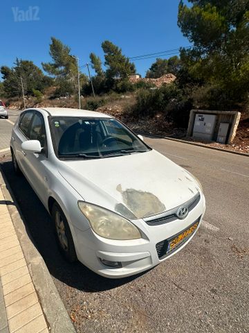יונדאי i30