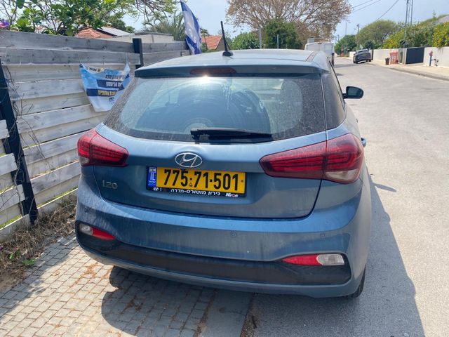 יונדאי i20