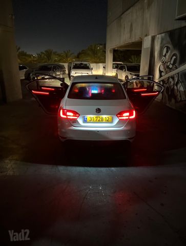 פולקסווגן ג'טה