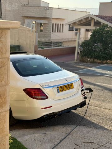 מרצדס-בנץ E-class