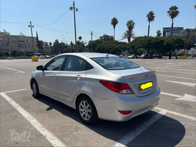 יונדאי אקסנט i25