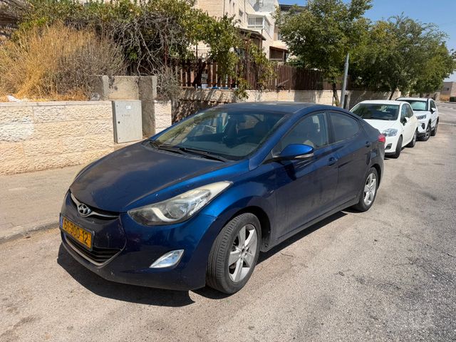 יונדאי I35