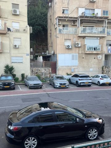 מודעת רכב מאזדה 3
