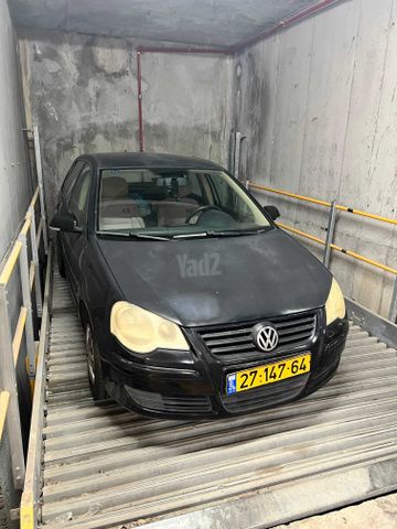 פולו  Comfortline אוט׳ 5 דל 1.4 (80 כ״ס)