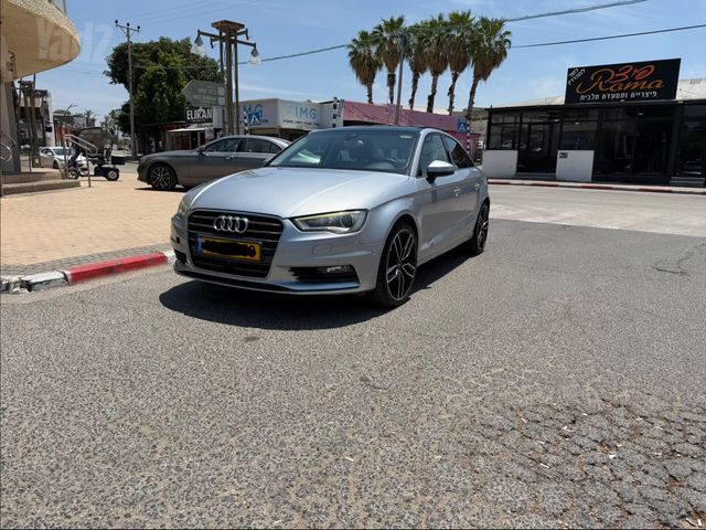אאודי A3