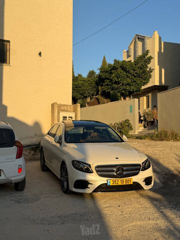 מרצדס-בנץ E-class
