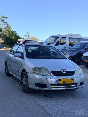 טויוטה קורולה