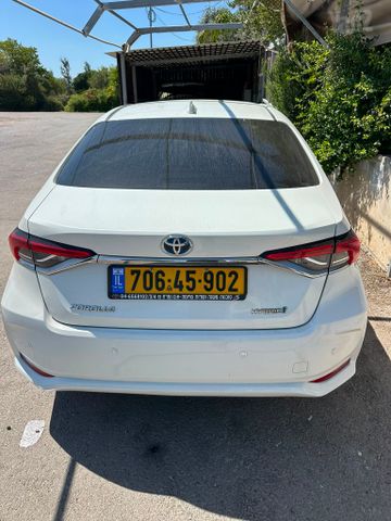 טויוטה קורולה