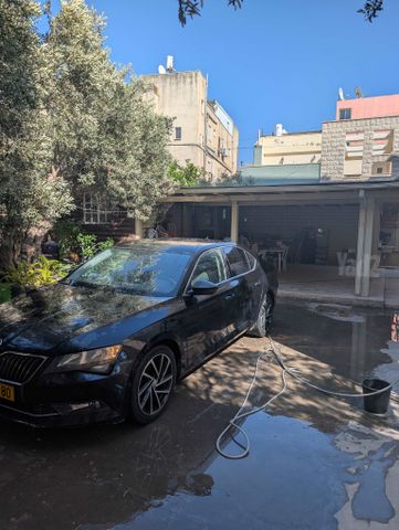 מודעת רכב סקודה סופרב