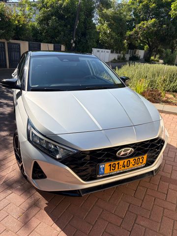 יונדאי i20