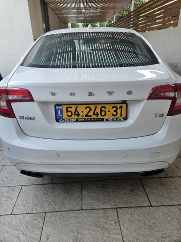 וולוו S60