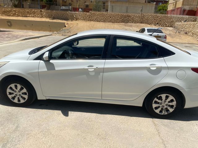 מודעת רכב יונדאי אקסנט i25