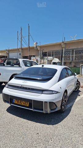 יונדאי איוניק 6