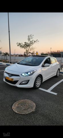 מודעת רכב יונדאי i30