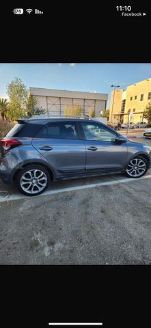 יונדאי I20 קרוס
