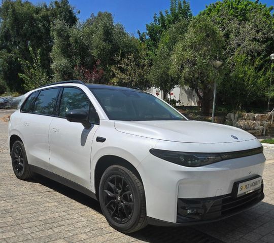 ליפמוטור C10