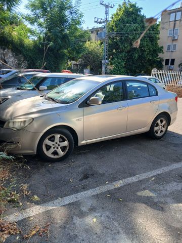 אם ג'י 350