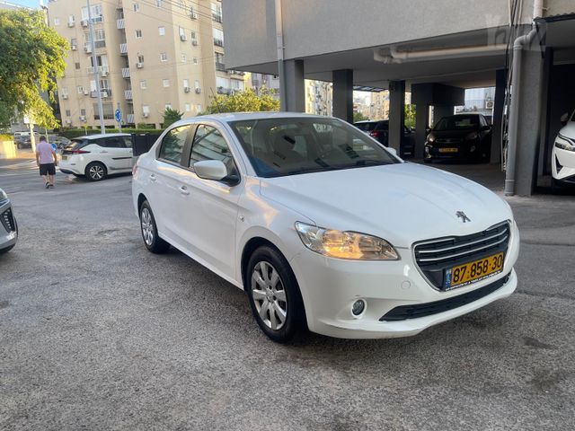 פיג'ו 301