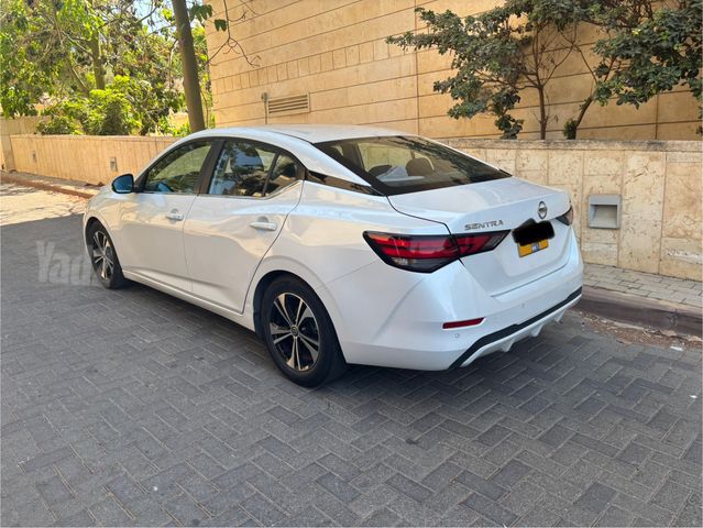 ניסאן סנטרה