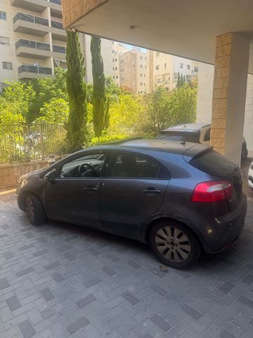 מודעת רכב קיה ריו