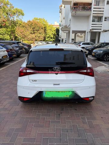 יונדאי i20