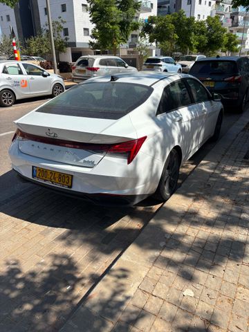 יונדאי אלנטרה