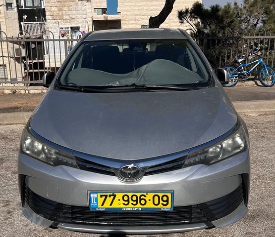 מודעת רכב טויוטה קורולה