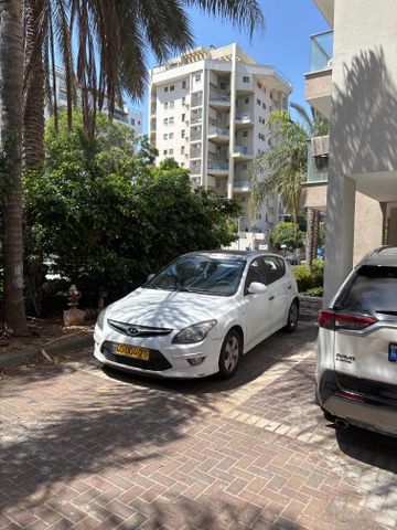 יונדאי i30