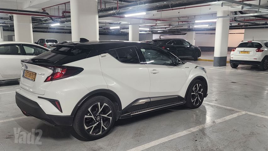 טויוטה C-HR