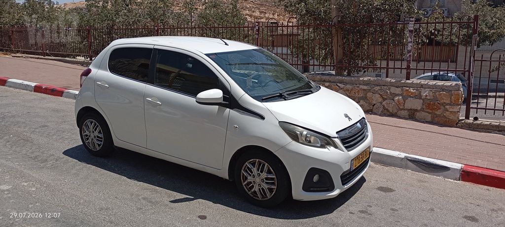 מודעת רכב פיג'ו 108