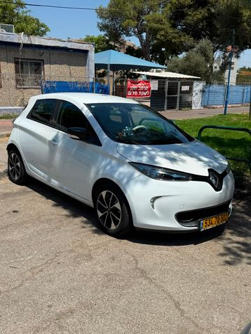 רנו זואי