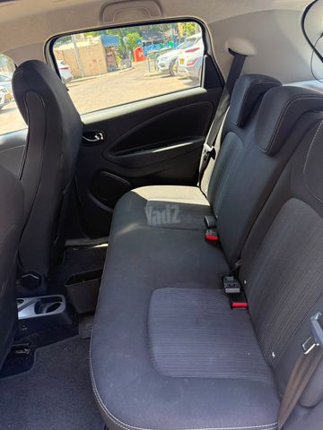 רנו זואי