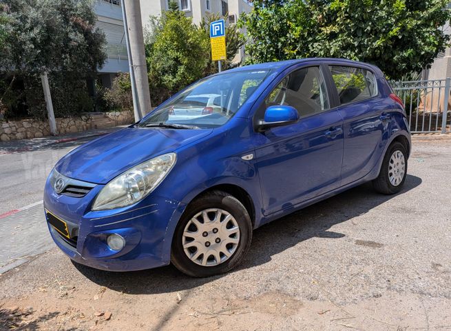 מודעת רכב יונדאי i20