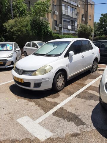 ניסאן טידה