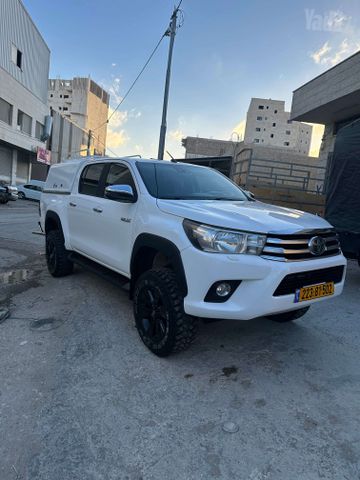 טויוטה היילקס