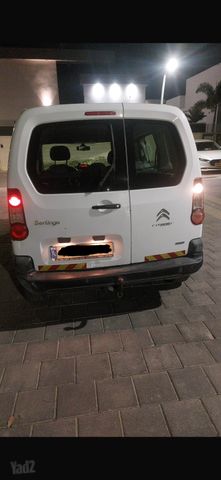 מודעת רכב סיטרואן ברלינגו