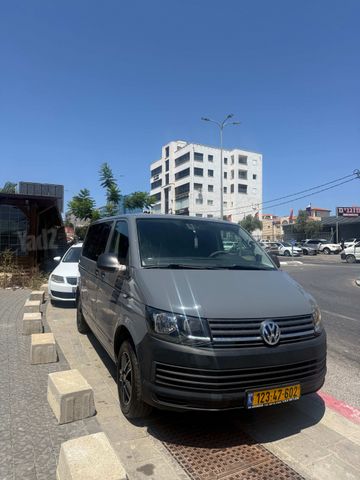 מודעת רכב פולקסווגן טרנספורטר