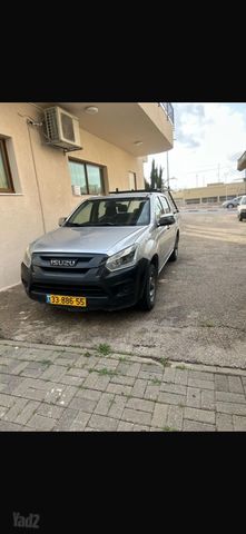 איסוזו די-מקס