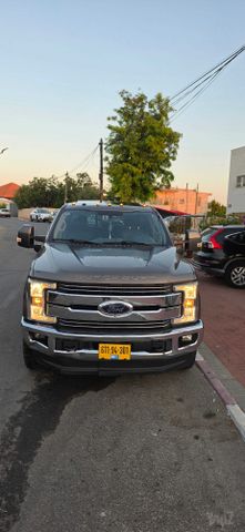 פורד F-250