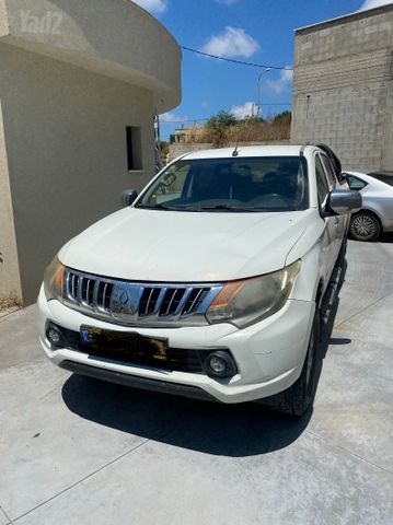 מודעת רכב מיצובישי טרייטון / L200