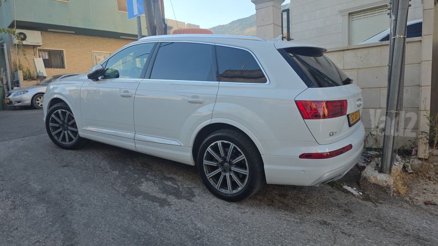 אאודי Q7