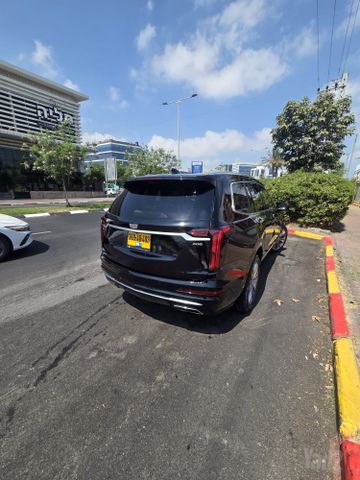 קאדילק XT6