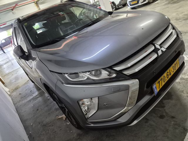 מודעת רכב מיצובישי אקליפס קרוס